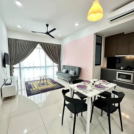 A1601 Grand Medini 2Br 100Mbps Netflix By Stay Nusajaya  Exterior photo