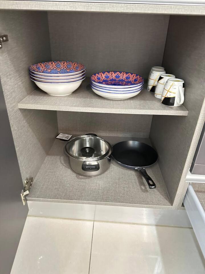 Apartment A1601 Grand Medini 2br 100mbps Netflix By *